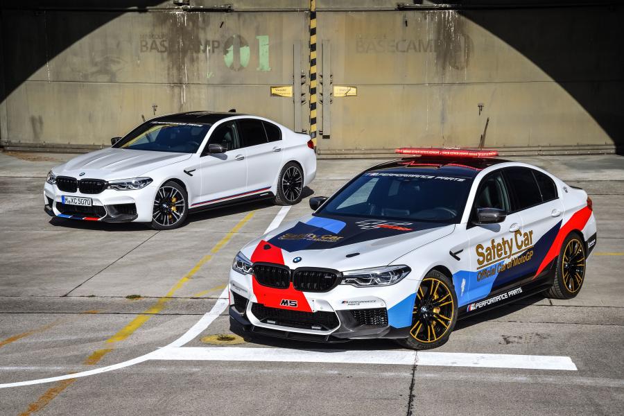  BMW M5 MotoGP Safety Car (F90) 2018 года  (фото 42 из 56)